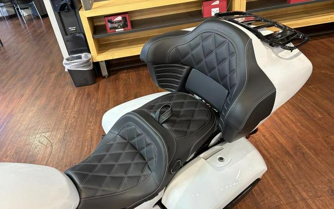 2025 Indian Motorcycle® Pursuit® Dark Horse® Ghost White Metallic with Black Vivid