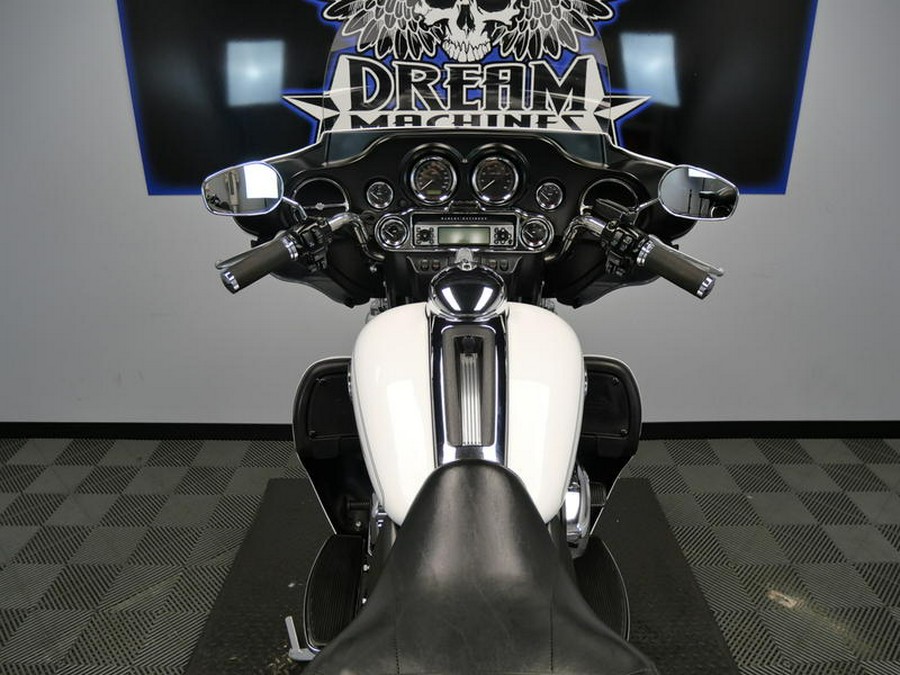 2013 Harley-Davidson® FLHTCU - Electra Glide® Ultra Classic®