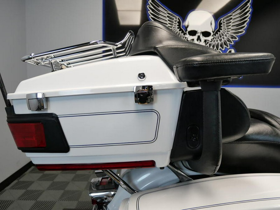 2013 Harley-Davidson® FLHTCU - Electra Glide® Ultra Classic®