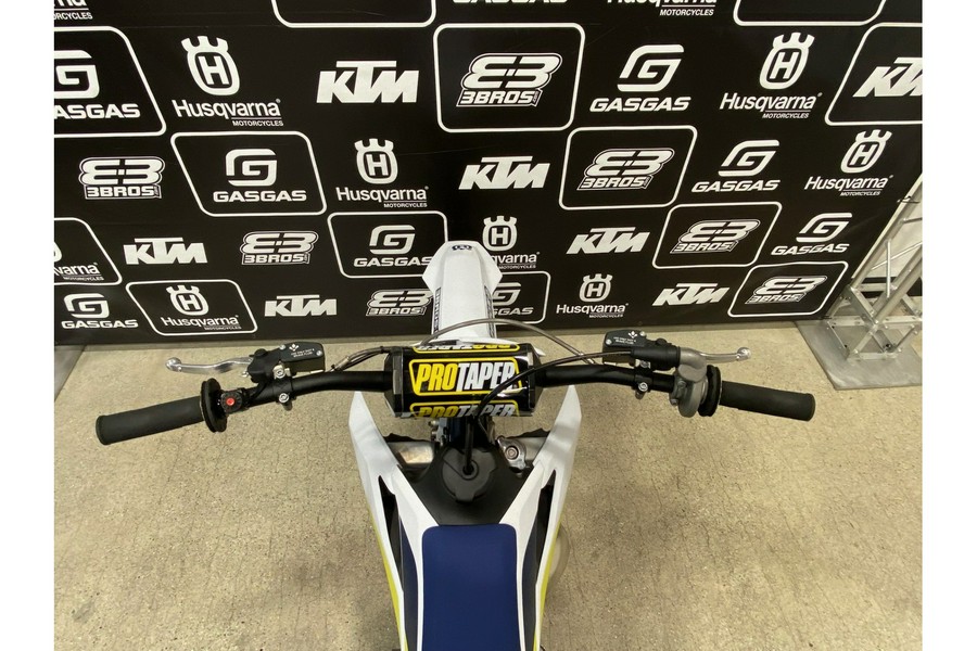 2022 Husqvarna Motorcycles TC 85 19/16