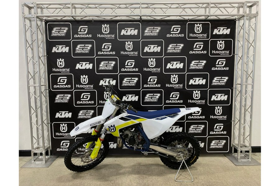 2022 Husqvarna Motorcycles TC 85 19/16