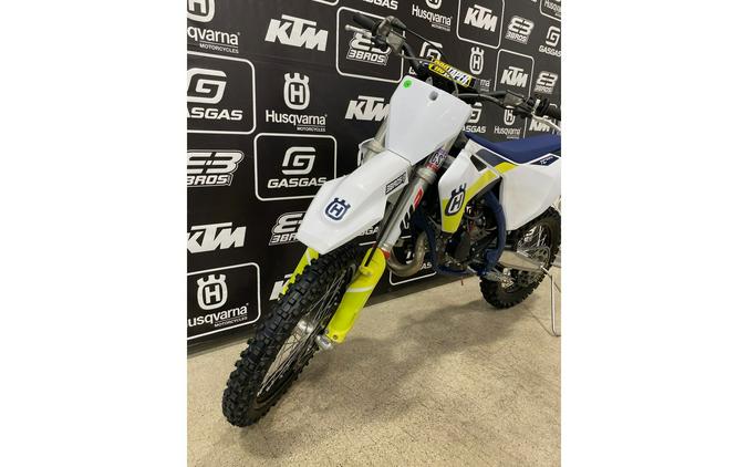 2022 Husqvarna Motorcycles TC 85 19/16