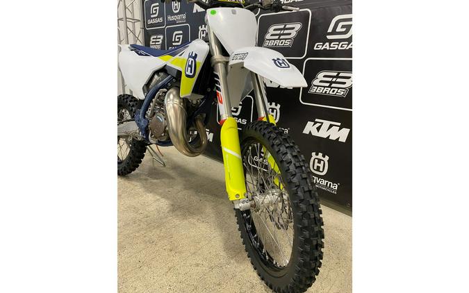 2022 Husqvarna Motorcycles TC 85 19/16