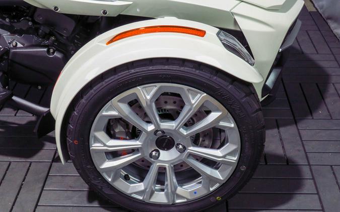 2026 Can-Am Spyder F3 Limited Platine