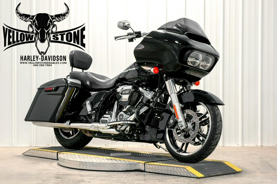 2017 Harley-Davidson Road Glide Special Vivid Black