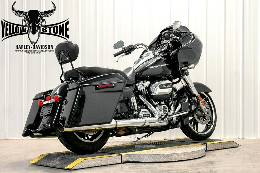 2017 Harley-Davidson Road Glide Special Vivid Black