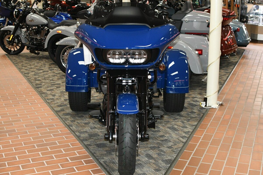 FLTRT 2023 Road Glide 3