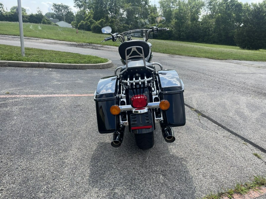 2020 Harley-Davidson® Road King® Vivid Black