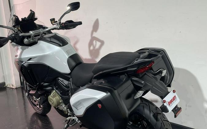 2026 Ducati Multistrada V4 S Travel & Radar Arctic White