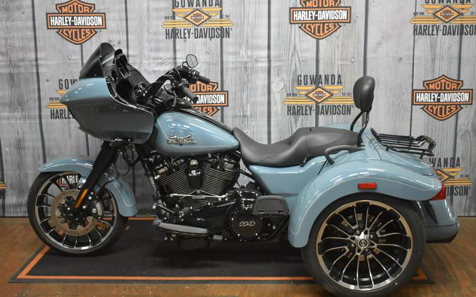 FLTRT 2024 Road Glide 3