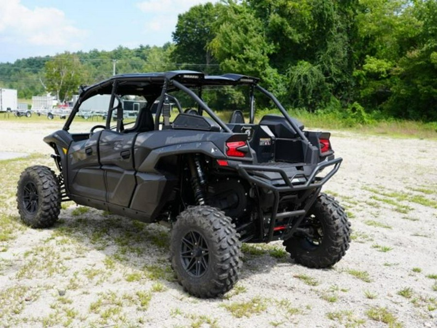 2026 Kawasaki Teryx KRX® 1000 Blackout Edition