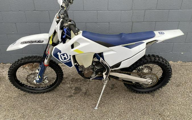 2022 Husqvarna Motorcycles FX 450