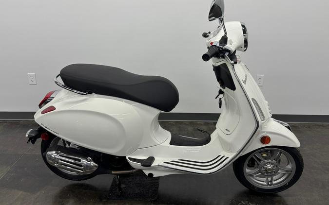 2025 Vespa Primavera 150