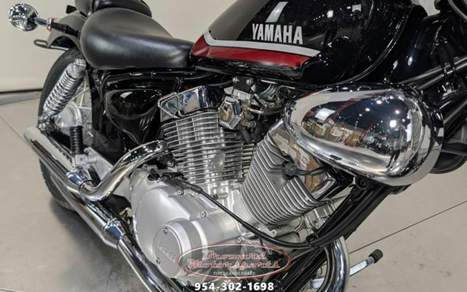 2026 Yamaha XV250T1B