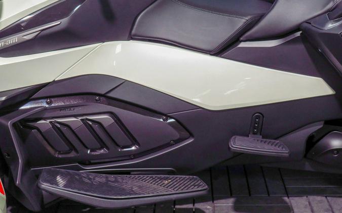 2026 Can-Am Spyder RT