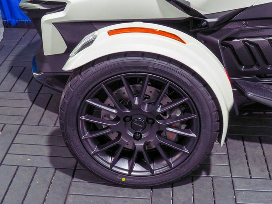 2026 Can-Am Spyder RT