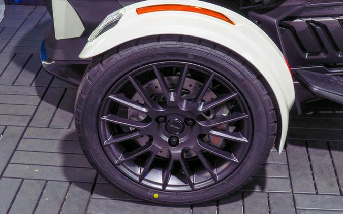 2026 Can-Am Spyder RT