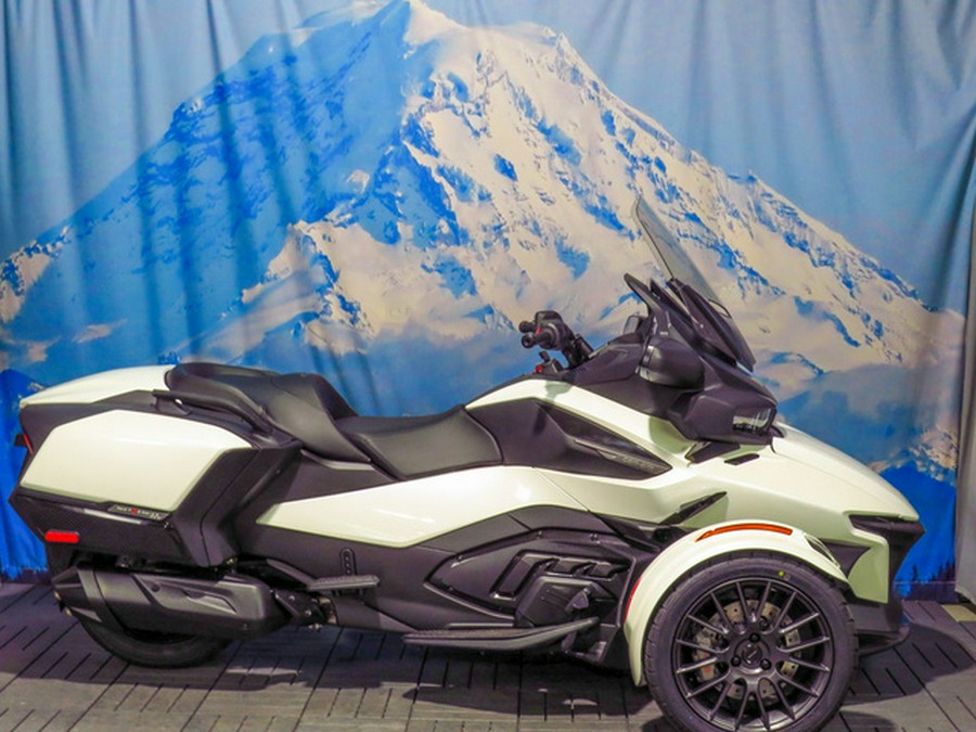 2026 Can-Am Spyder RT
