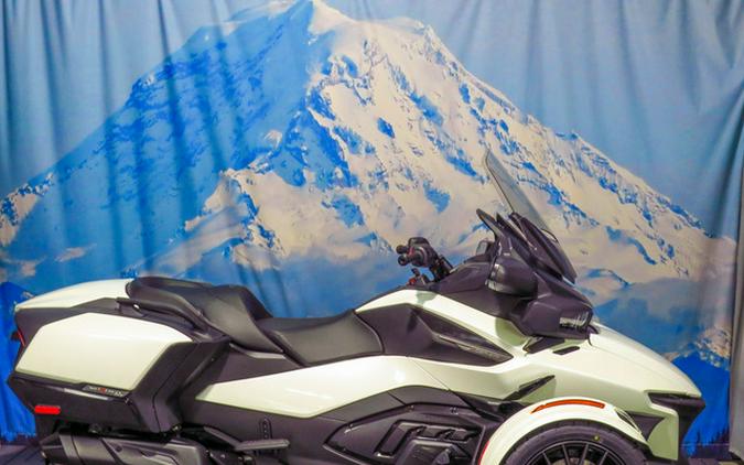 2026 Can-Am Spyder RT
