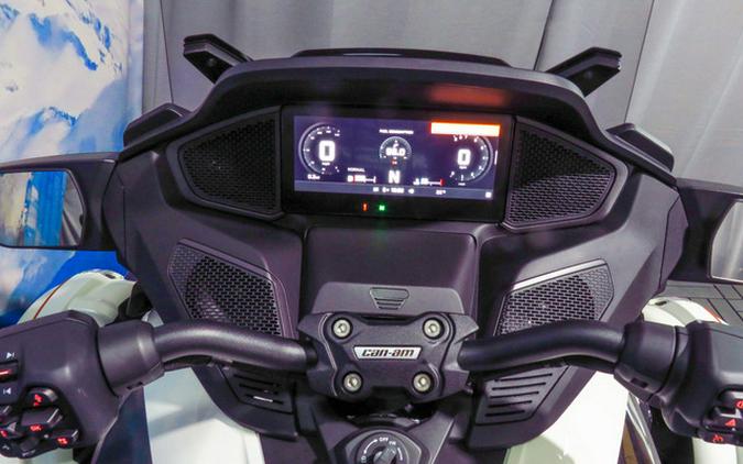 2026 Can-Am Spyder RT