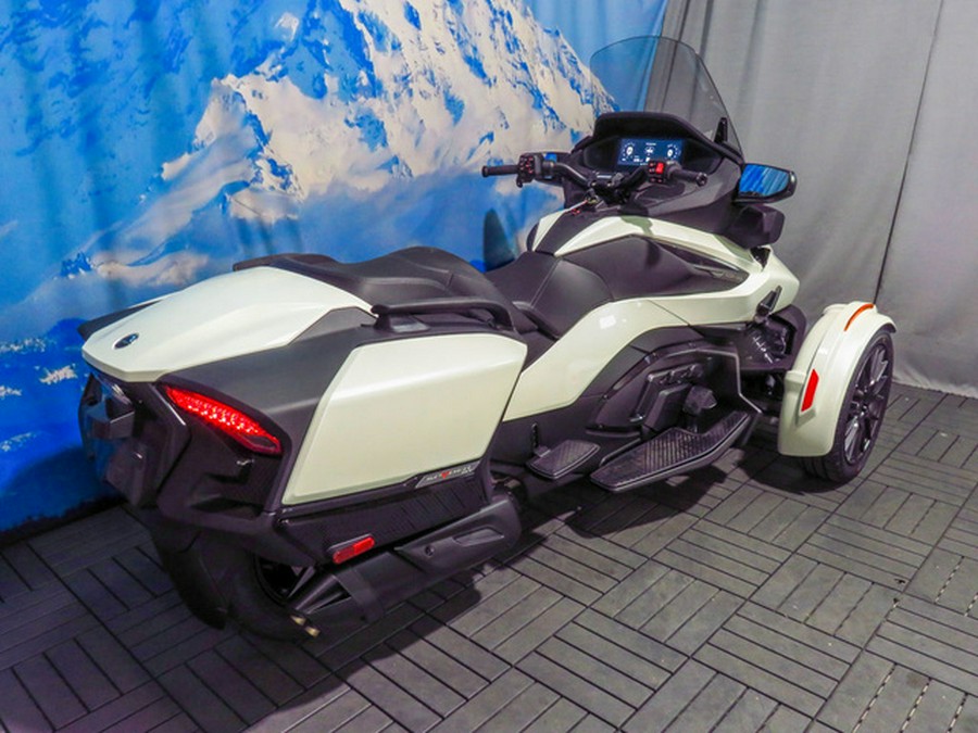 2026 Can-Am Spyder RT