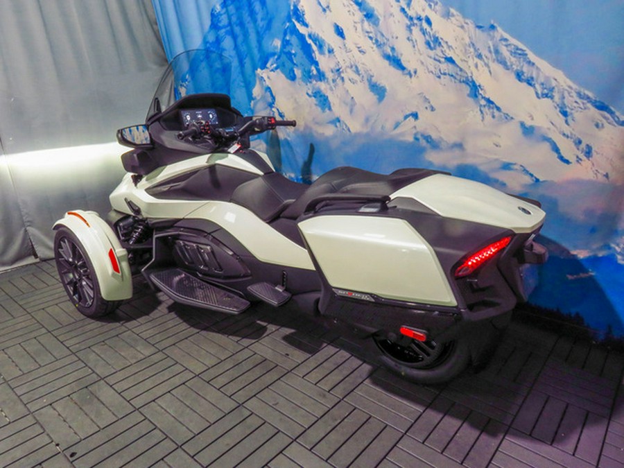 2026 Can-Am Spyder RT