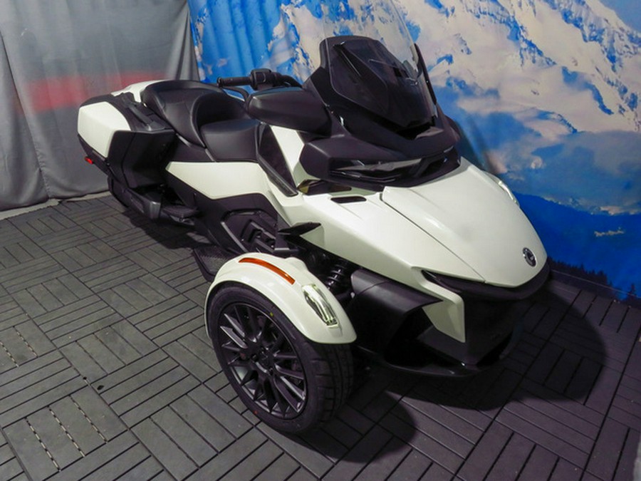 2026 Can-Am Spyder RT