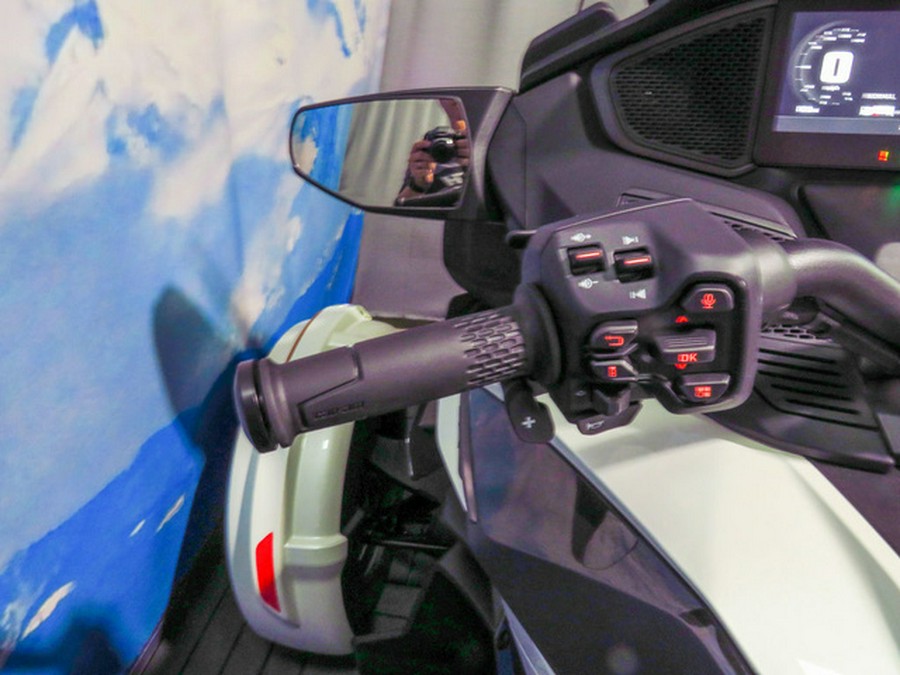 2026 Can-Am Spyder RT