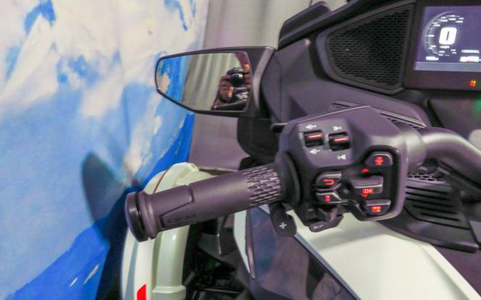 2026 Can-Am Spyder RT