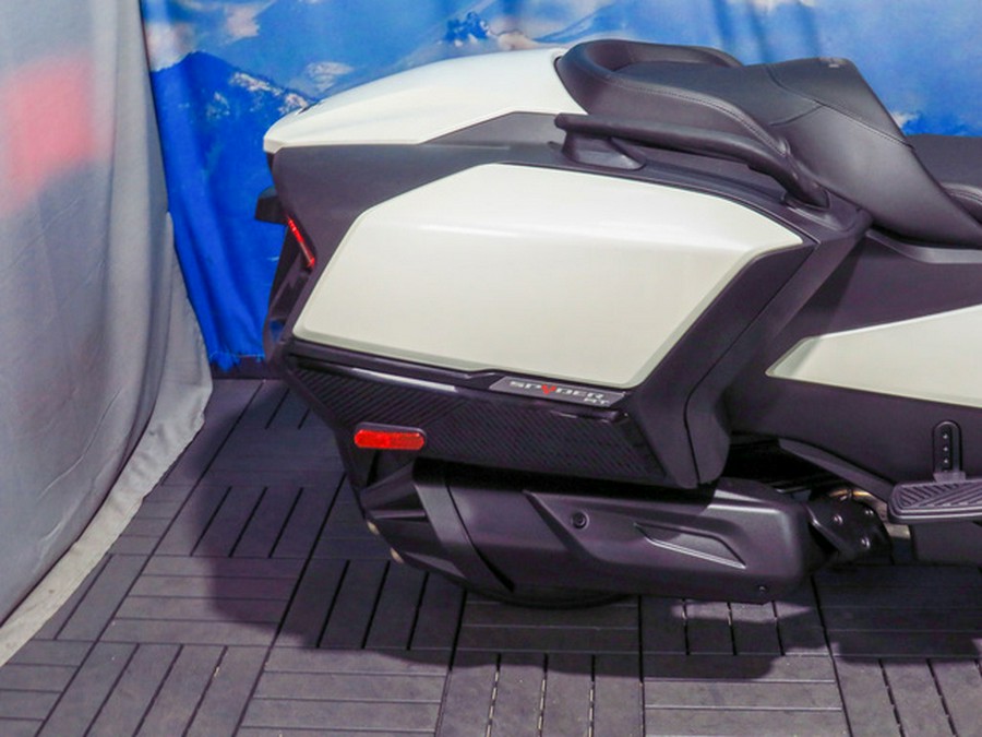 2026 Can-Am Spyder RT