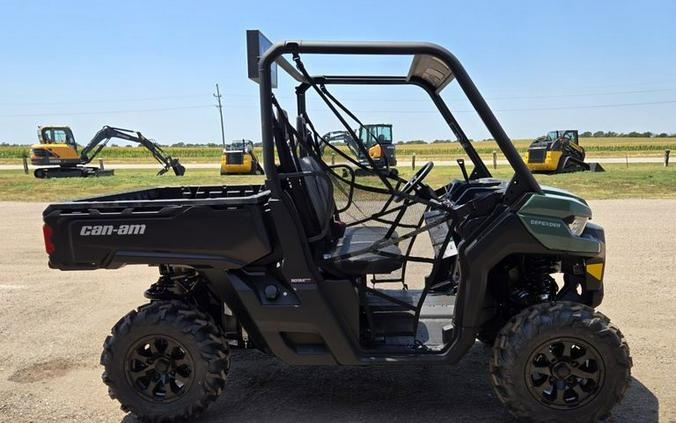 2026 Can-Am® Defender DPS HD10