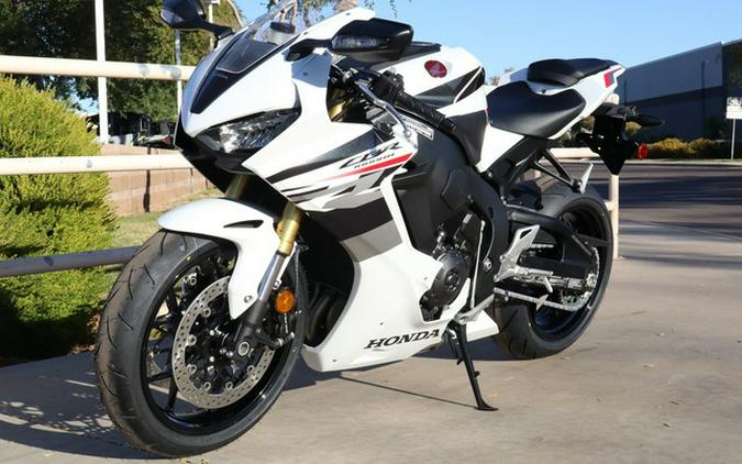 2027 Honda CBR1000RR