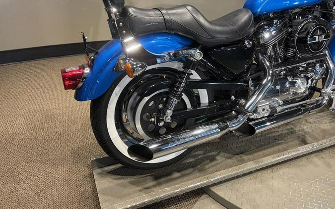 2002 Harley-Davidson® XL1200C - Sportster® Custom 1200C