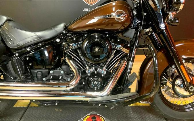 2019 Harley-Davidson® FLHC - Softail® Heritage Classic