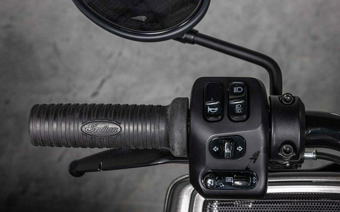 2025 Indian Roadmaster Dark Horse W/Powerband Audio Heavy Me