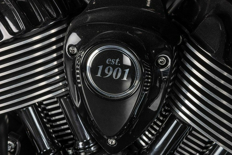 2025 Indian Roadmaster Dark Horse W/Powerband Audio Heavy Me