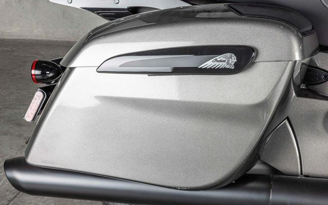 2025 Indian Roadmaster Dark Horse W/Powerband Audio Heavy Me