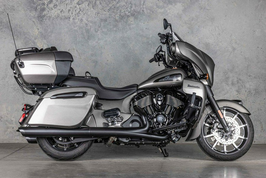 2025 Indian Roadmaster Dark Horse W/Powerband Audio Heavy Me