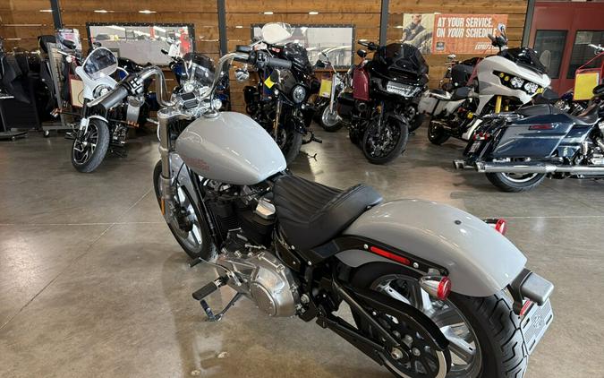 FXST 2024 Softail™ Standard