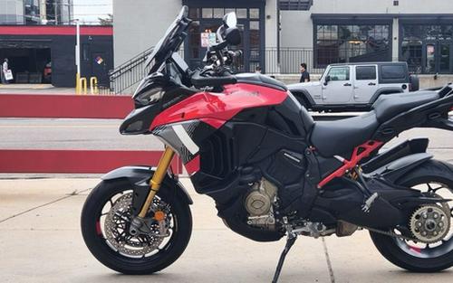2026 Ducati Multistrada V4 Pikes Peak Livery