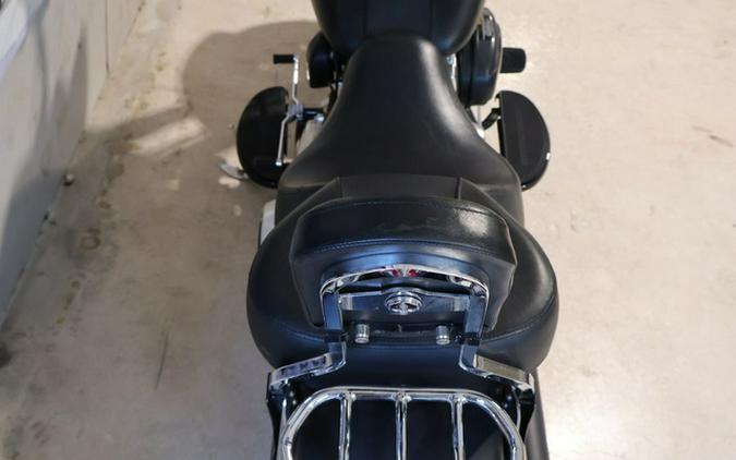 2015 Harley-Davidson Softail FLSTFB - Fat Boy Lo