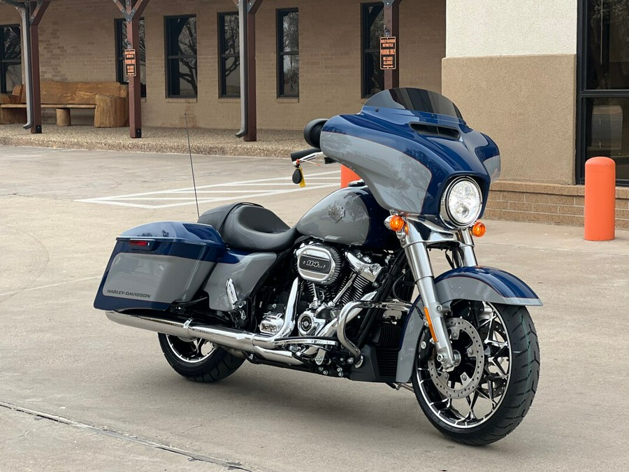 2023 HarleyDavidson® Street Glide® Special Bright Billiard Blue