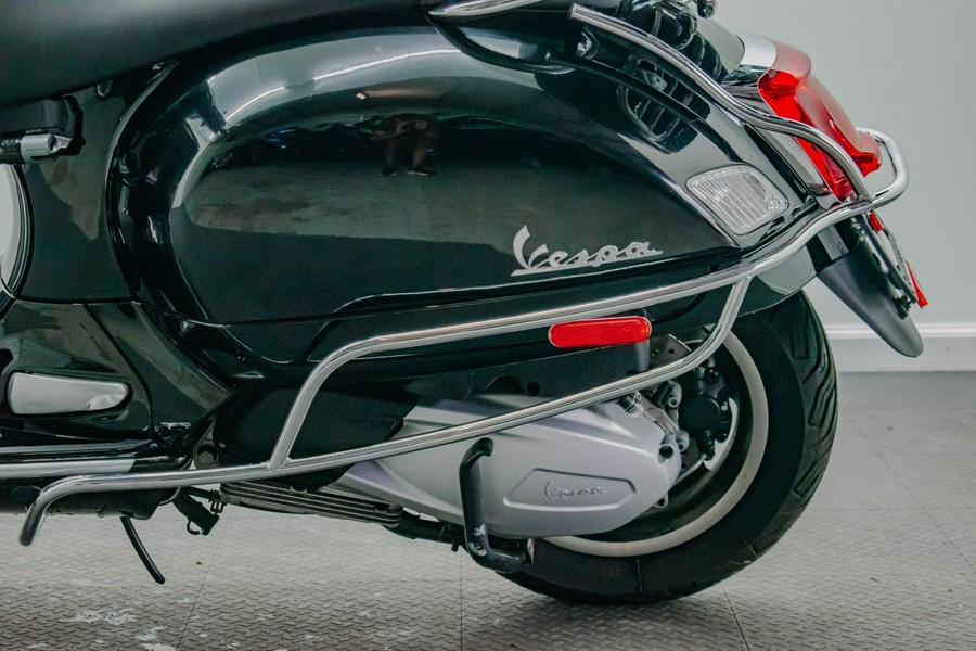 2022 Vespa GTS Super 300