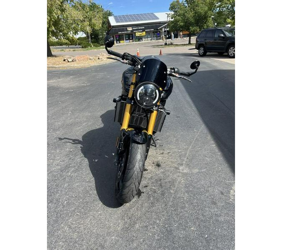 2011 Yamaha FZ8