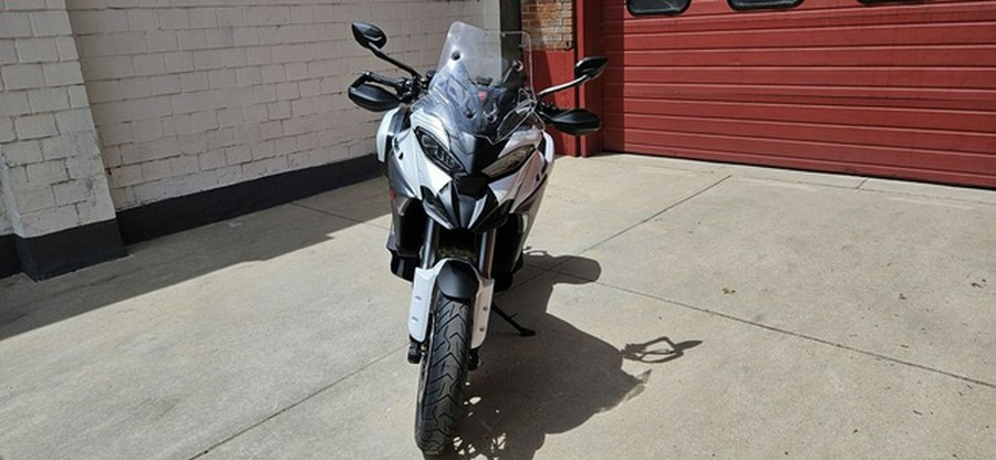 2026 Ducati Multistrada V4 S Travel & Radar Arctic White