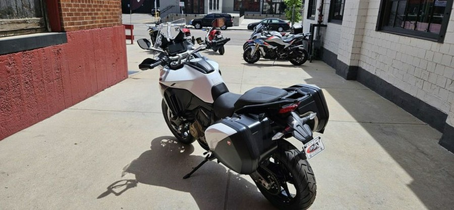 2026 Ducati Multistrada V4 S Travel & Radar Arctic White