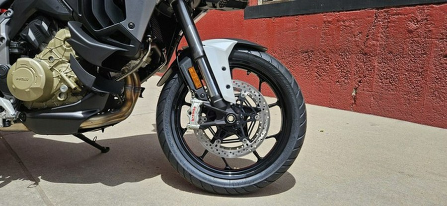 2026 Ducati Multistrada V4 S Travel & Radar Arctic White
