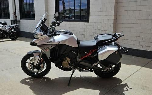 2026 Ducati Multistrada V4 S Travel & Radar Arctic White