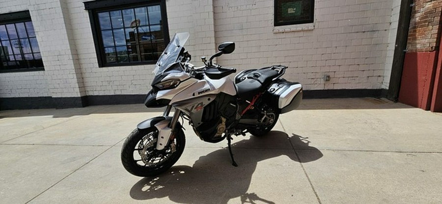 2026 Ducati Multistrada V4 S Travel & Radar Arctic White