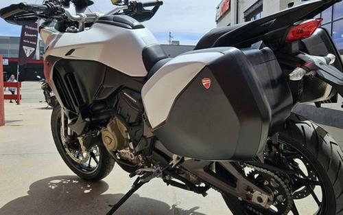 2026 Ducati Multistrada V4 S Travel & Radar Arctic White